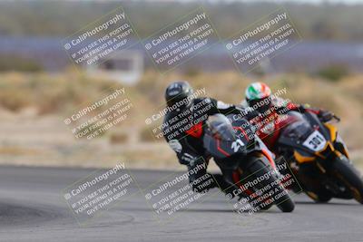 media/Dec-17-2022-SoCal Trackdays (Sat) [[224abd9271]]/Turn 16 (210pm)/